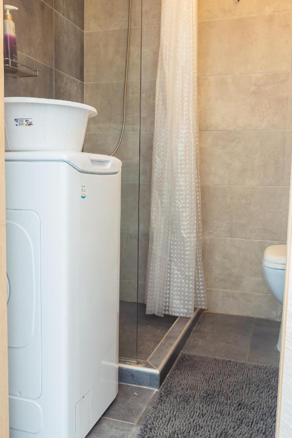 Modiano Studio Ι By Socrates Junior Houses Apartment Tesalonika Bagian luar foto